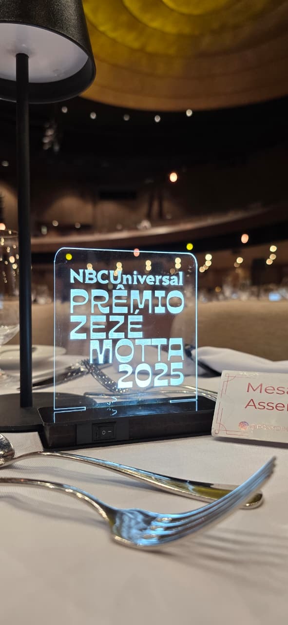 Prêmio Zezé Motta